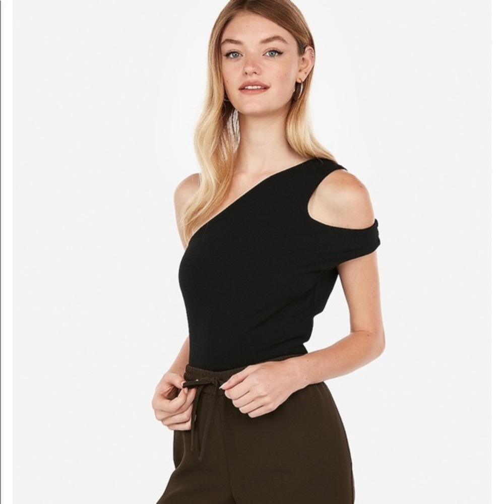 GREEN one shoulder crop top